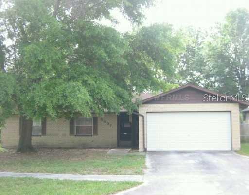 PRESIDENTIAL MANOR UNIT 2B