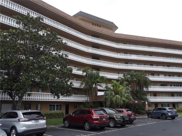 SEMINOLE-ON-THE-GREEN CAVALIER BLDG