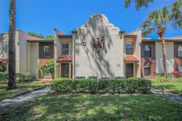 TARPON WOODS CONDO