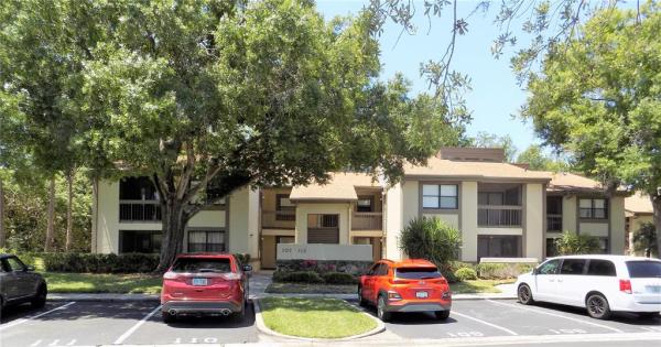 EAST LAKE WOODLANDS WOODLAKE RUN