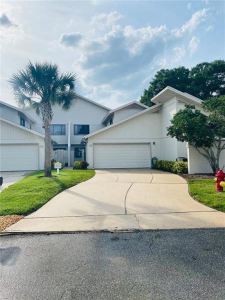 TOWNHOMES OF WESTLAKE VILLAGE CONDO