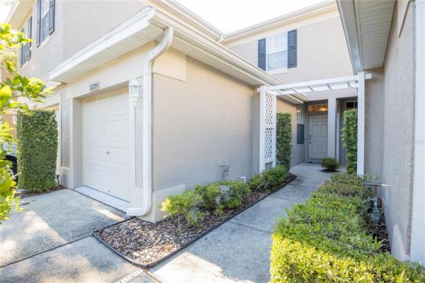 TOWNHOMES AT MILLBROOKE RANCH