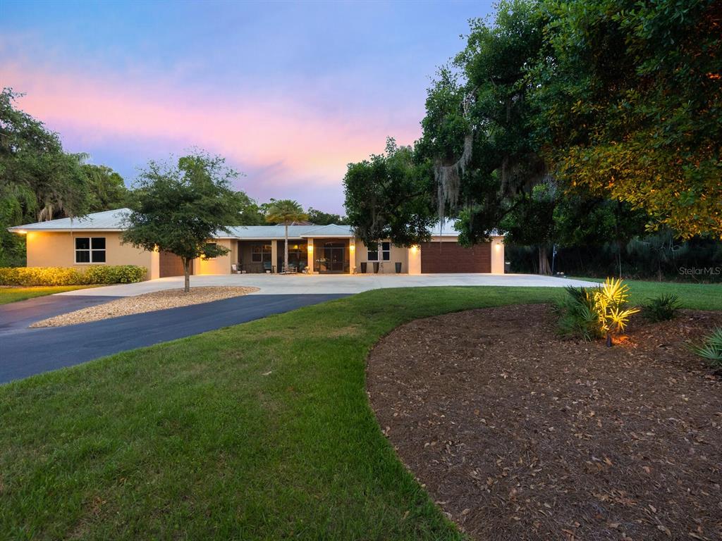 LAKEWOOD TR C - фото