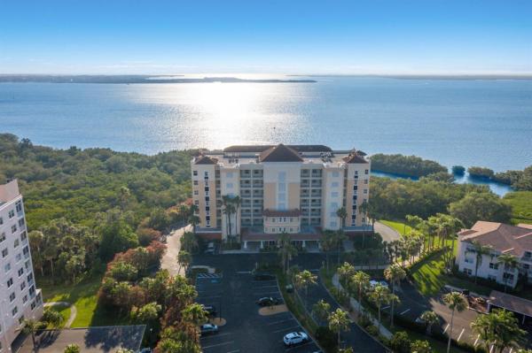 TERRA CEIA BAY POINTE