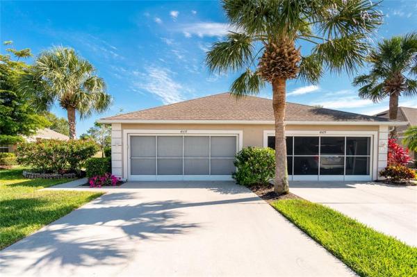 VILLAS OF SABAL TRACE