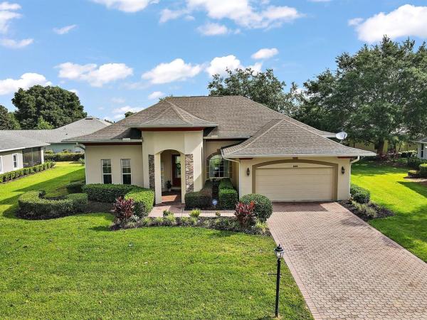 GROVE AT HARBOR HILLS