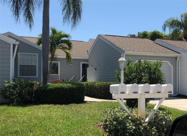 SPOONBILL LANDINGS AT PERICO BAY