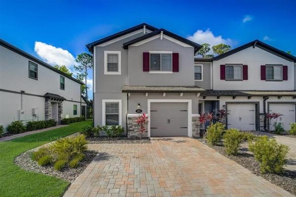 TOWNS AT WHITE CEDAR