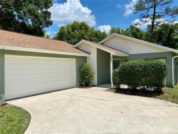 WEDGEWOOD TENNIS VILLAS