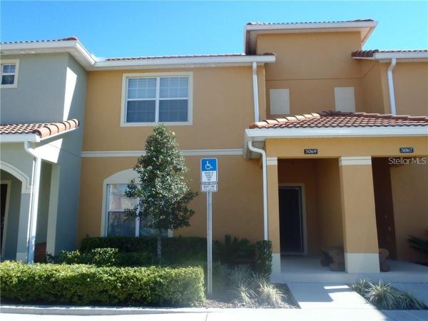 PARADISE PALMS RESIDENCE PH 02