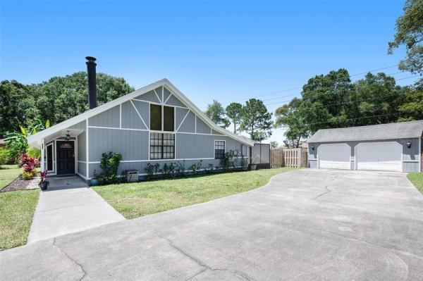 TENNIS CLUB ESTATES ADDS