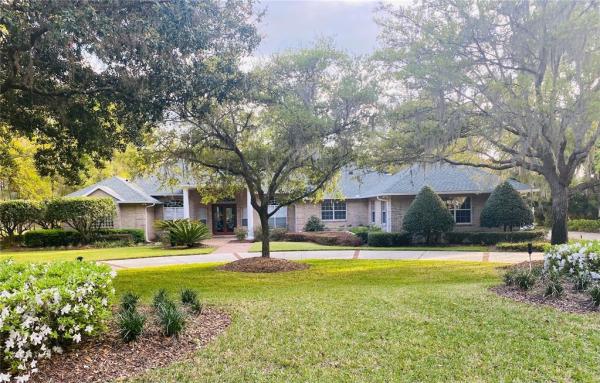 COUNTRY CLUB/OCALA UN 02