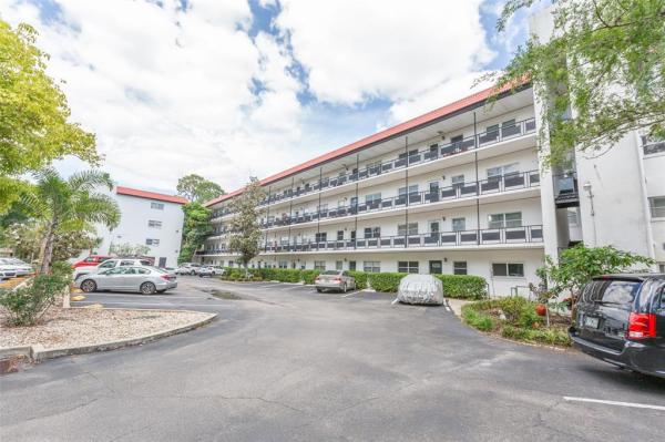 ORCHID SPGS VILL 200 CONDO