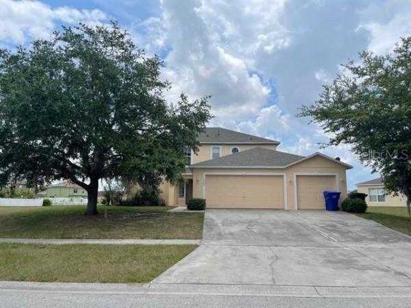 EMERALD POINTE PH 03