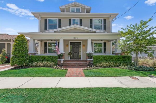 HOLDENS SIMMS RESUBDIVISION OF BLOCKS 4 6 7 A