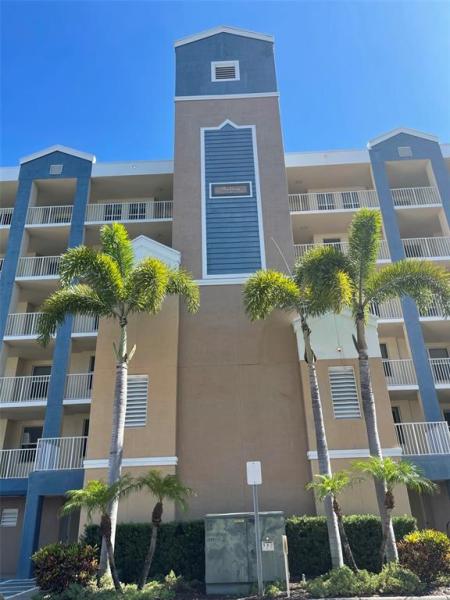 GOLF LAKE CONDO V AT EAST BAY