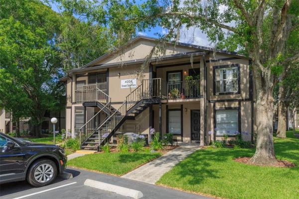 NORTH OAKS CONDO III