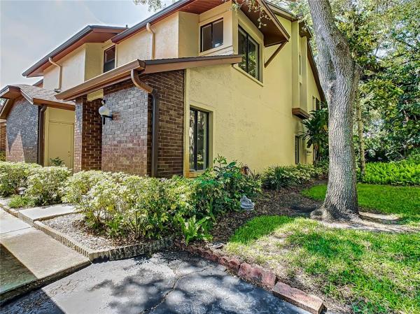 YORKTOWN AT BEACON PLACE