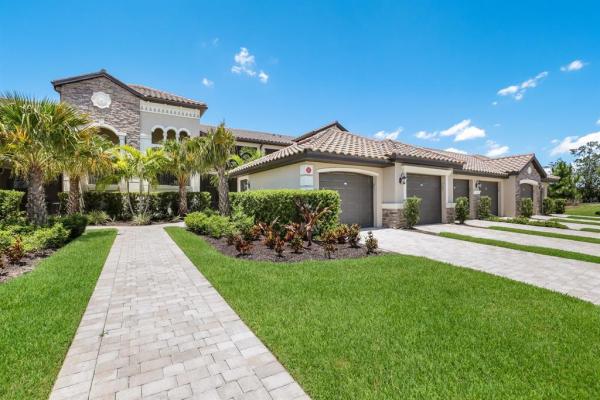 LAKEWOOD NATIONAL, VERANDA III AT  PH IV