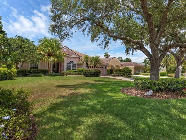 UNIVERSITY PARK COUNTRY CLUB