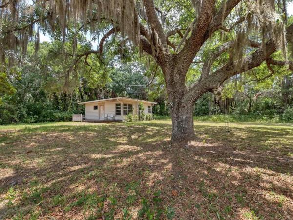 MANASOTA LAND & TIMBER CO