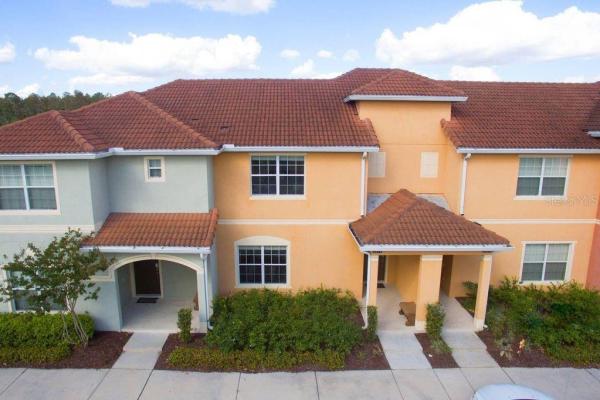 PARADISE PALMS RESORT P1