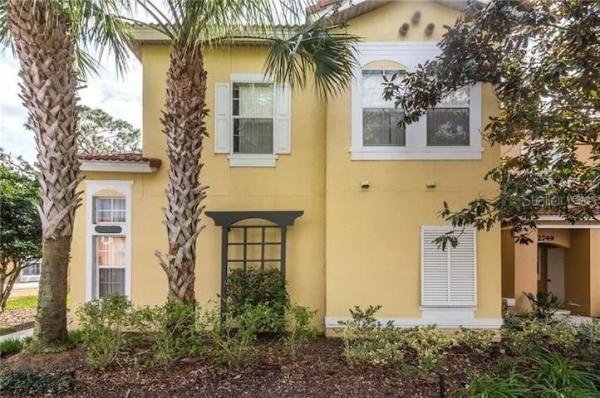 EMERALD ISLAND RESIDENCE