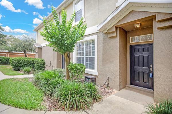 OVERLOOK/PARKSIDE CONDO