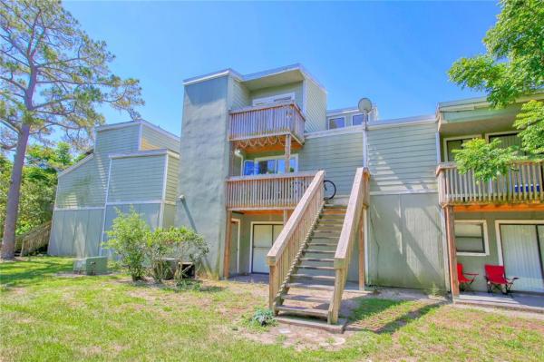 WINTER PARK WOODS CONDO