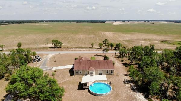 VILLAGES OF GREEN THUMBS