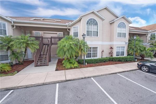 ROYAL OAKS KISSIMMEE 02