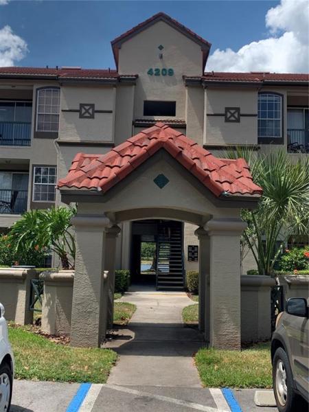 LAKEVIEW AT CALUSA TRACE