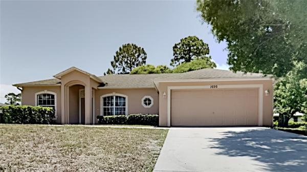 VERO BEACH HIGHLANDS