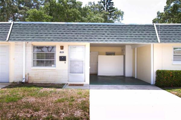 SKYE LOCH VILLAS UNREC