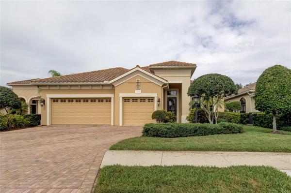 LAKEWOOD RANCH COUNTRY CLUB VILLAGE HH