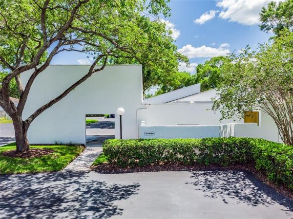 CARROLLWOOD VILLAGE CYPRESS CL