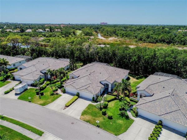 STONEYBROOK GOLF & COUNTRY CLUB