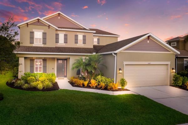 ARBOR LAKES ON PALMER RANCH