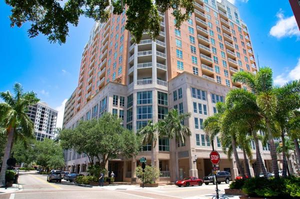 1350 MAIN RESIDENTIAL