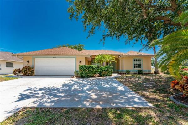 ROTONDA WEST BROADMOOR