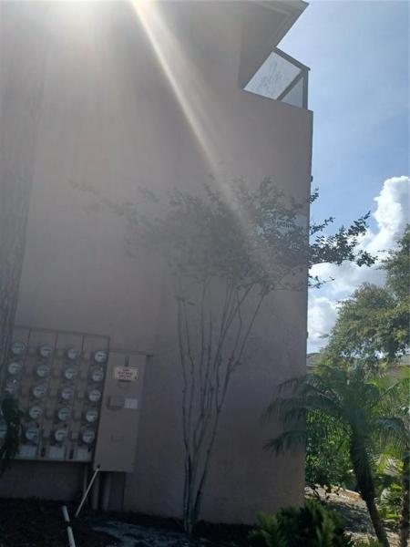 WATERSIDE AT CRANES ROOST A CONDO COMMUNITY