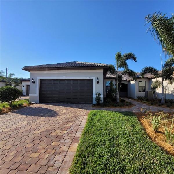 ISLANDWALK AT THE WEST VILLAGES PH 6