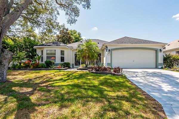 VILLAGES LADY LAKE UNIT 22