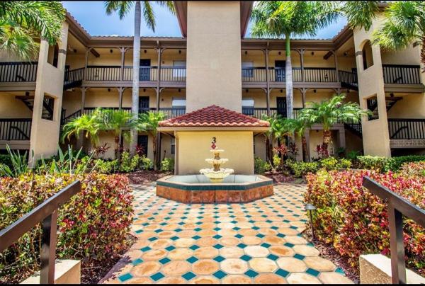 AUDUBON CONDO AT FEATHER SOUND BLDG 3, UNIT 322