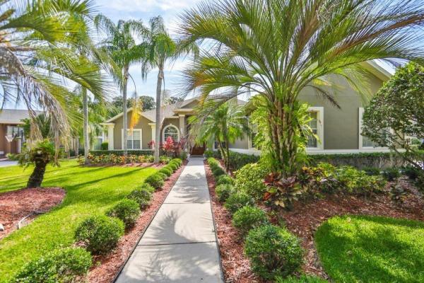 RIVER HILLS COUNTRY CLUB PARCE