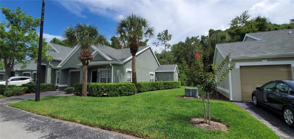 WATERFORD AT PALM HARBOR LUXURY CONDO