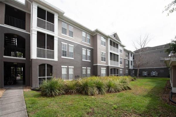 87J | CROSSWYNDE CONDOMINIUM