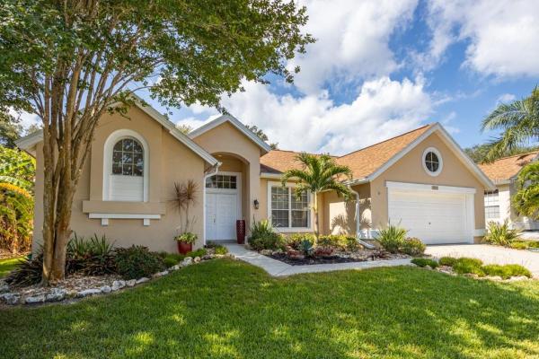 GROVES AT COBBS LANDING