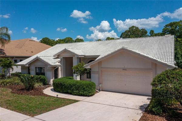 RESERVE AT LAKE TARPON THE