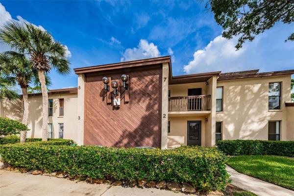 TARPON WOODS CONDO 3